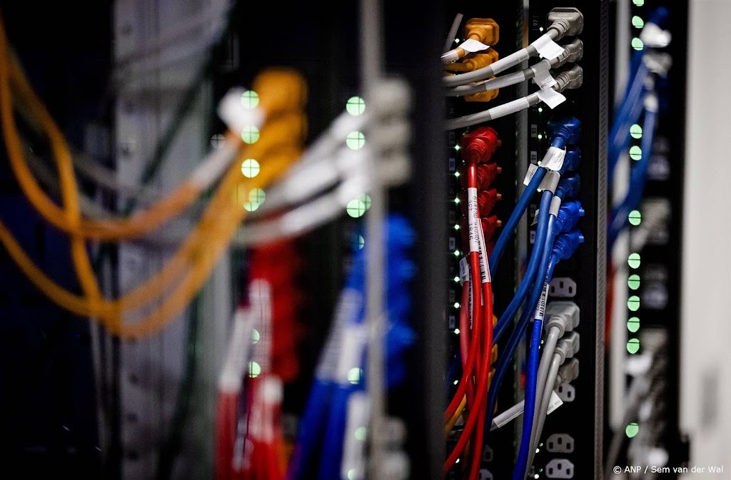 Nepwebshop politie bereikt veel meer bezoekers dan verwacht