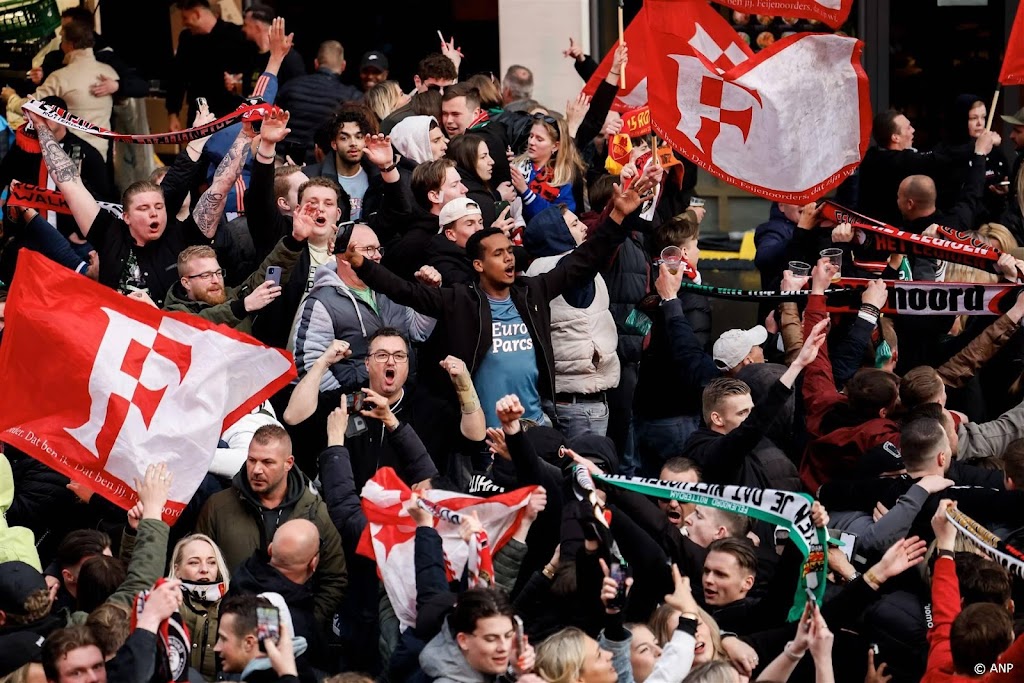 Feyenoord krijgt maandag duidelijkheid over verbod fans in Lille