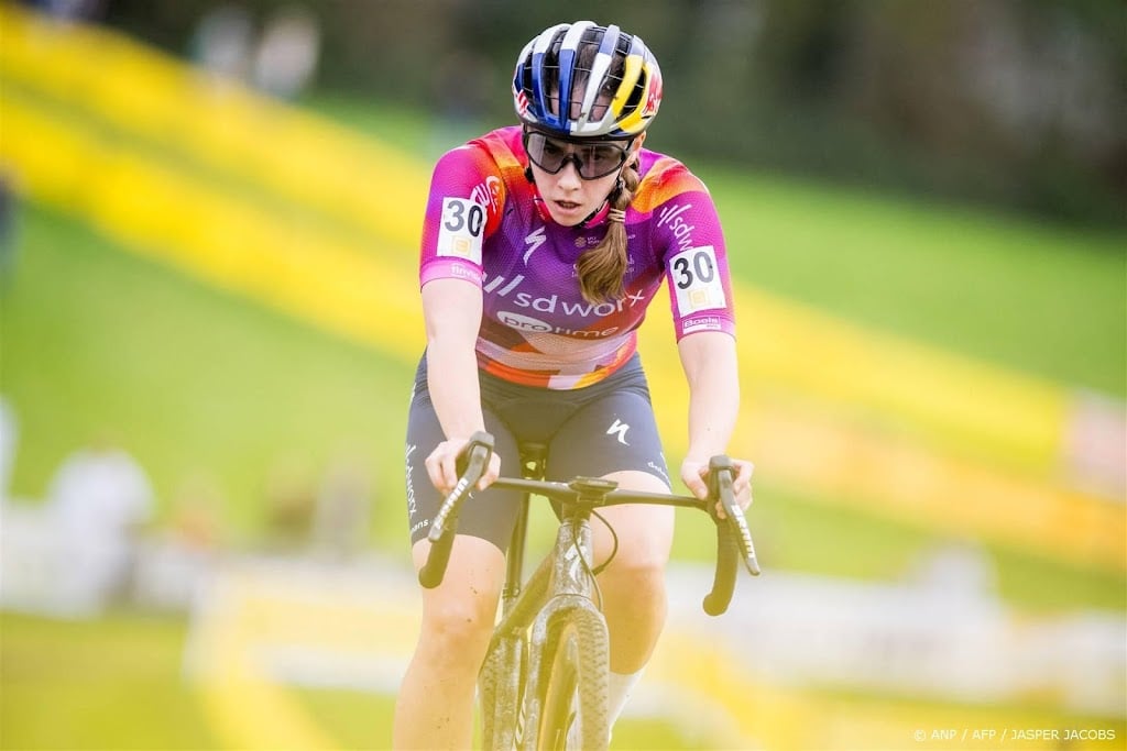 Hongaarse Vas wint veldrit Maasmechelen, wereldbeker voor Brand