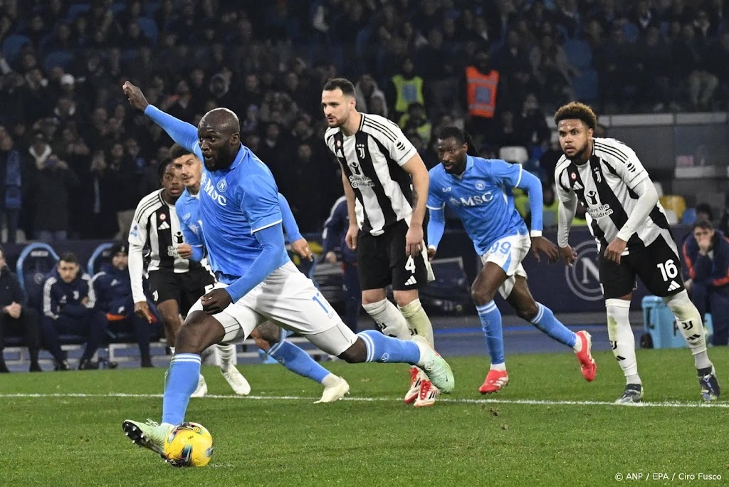 Koploper Napoli bezorgt Juventus eerste nederlaag in Serie A