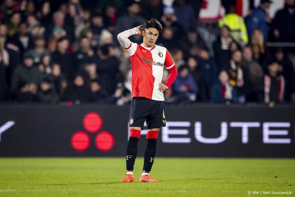 Feyenoord ziet met Watanabe weer verdediger uitvallen