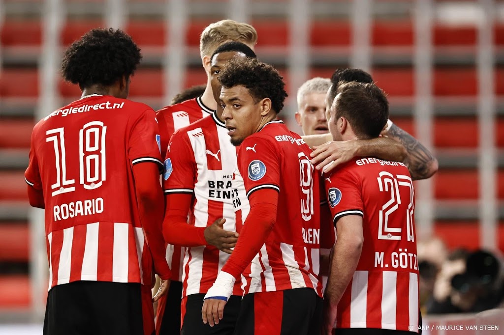 Ajax en PSV strijden voor plek in achtste finales Europa League