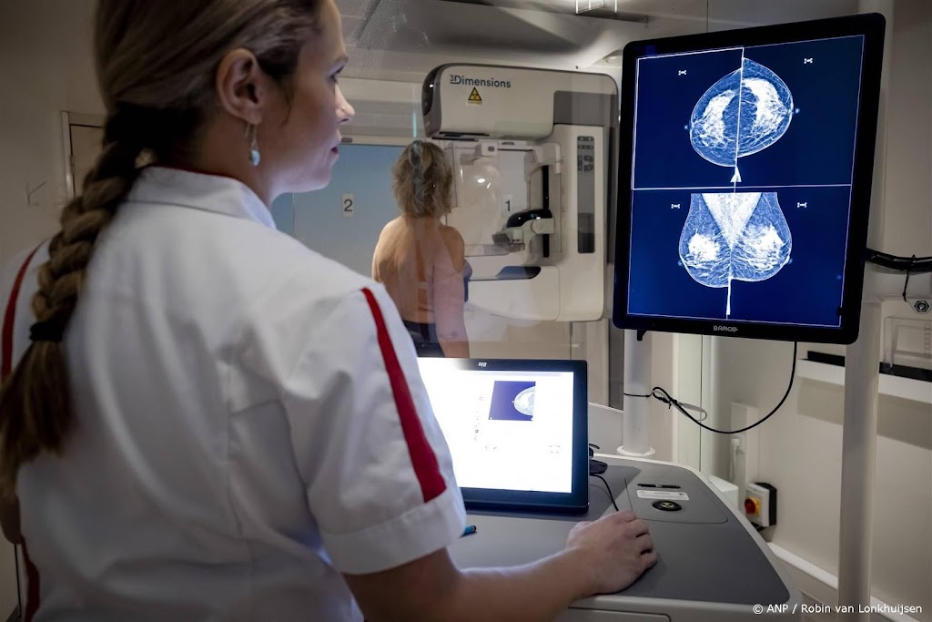 Verzekeraars moeten meer borstkankermedicijnen vergoeden