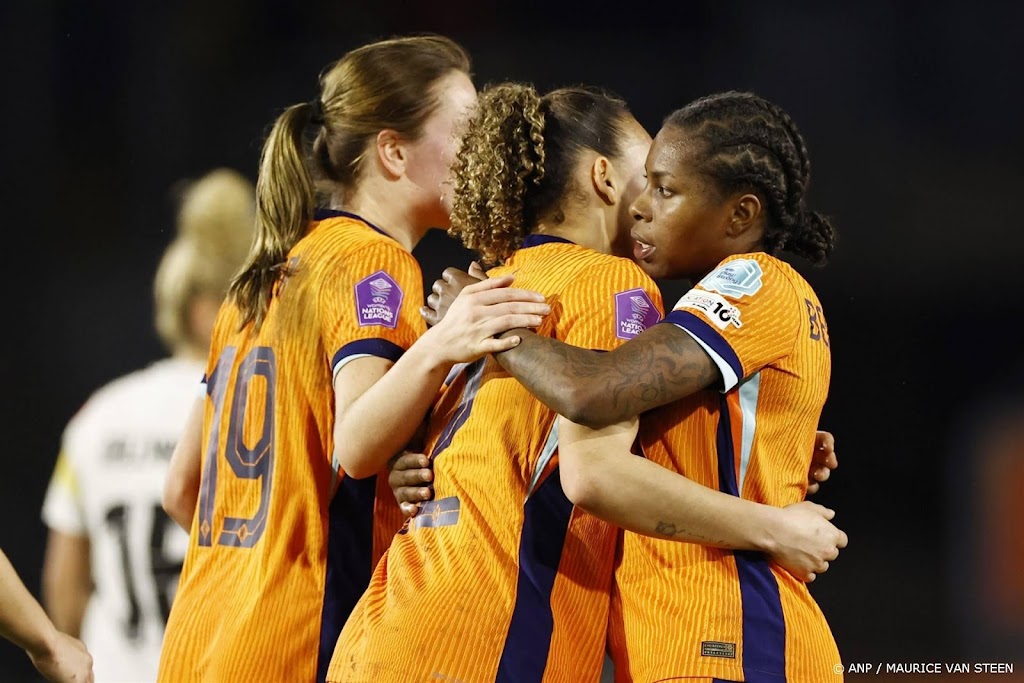 Oranjevrouwen winnen nipt bij Schotland in Nations League