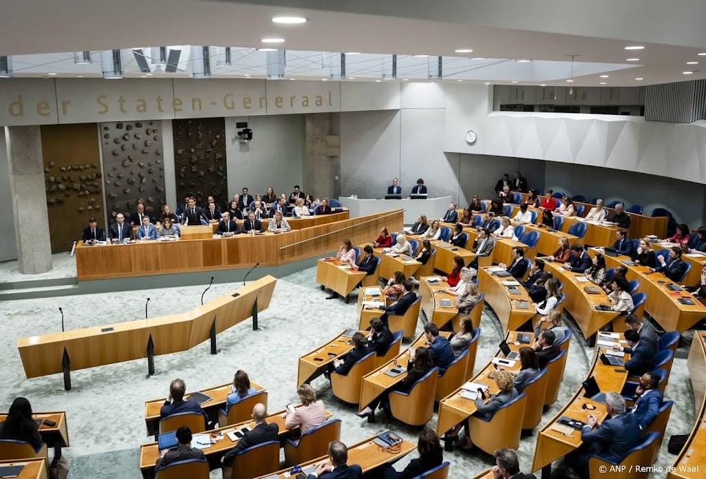 Coalitie gaat met steun aan AOW-motie 'over rechts', zegt Klaver