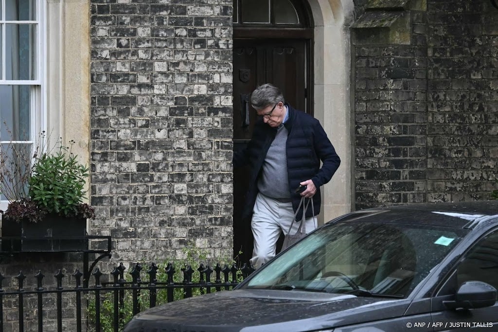 Britse parlementsvoorzitter tipte politie vluchtgevaar Mandelson