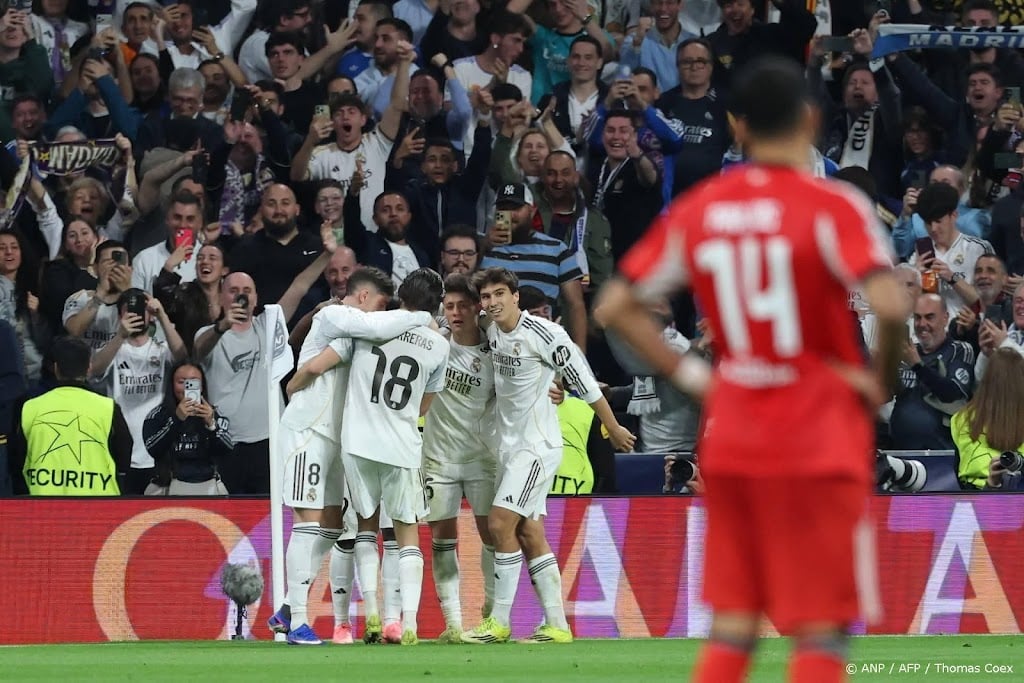 Real Madrid naar achtste finale van Champions League