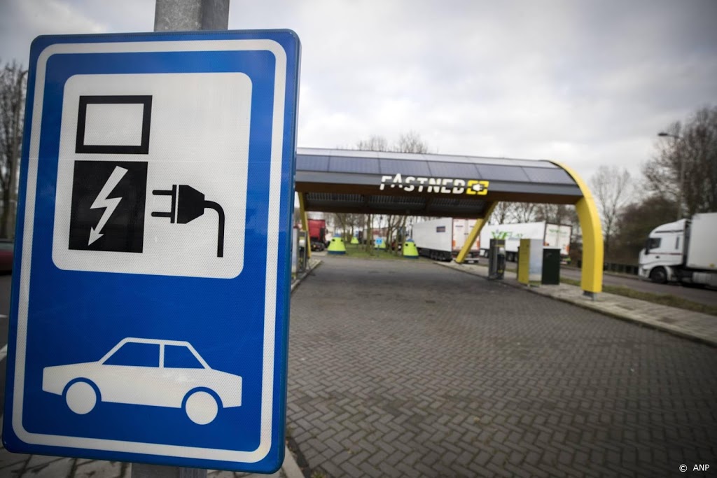 'Voldoende betaalbare elektrische auto's te koop in 2030'