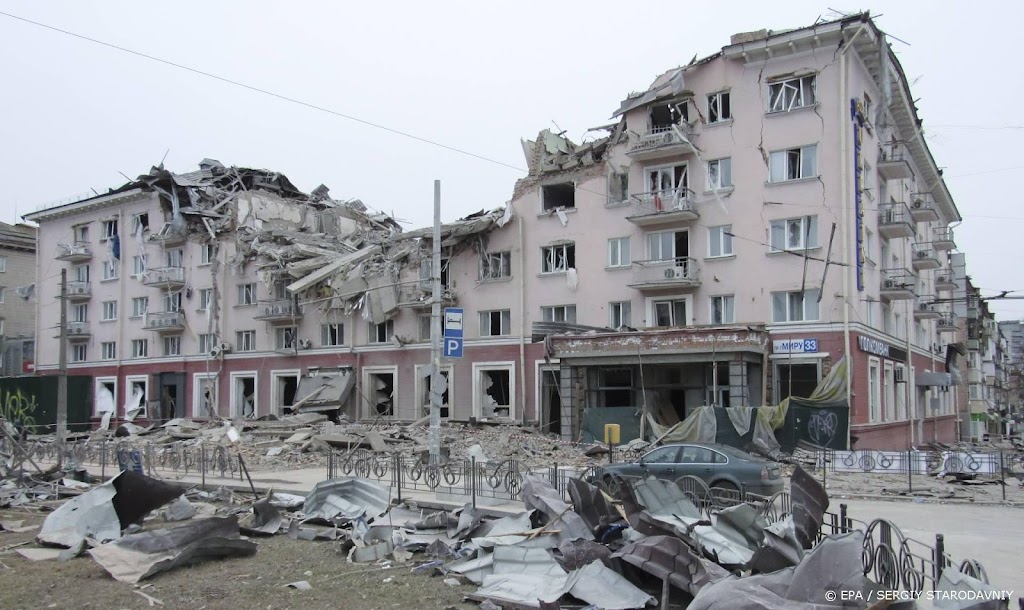 Oekraïense stad Tsjernihiv omsingeld door Russische troepen 