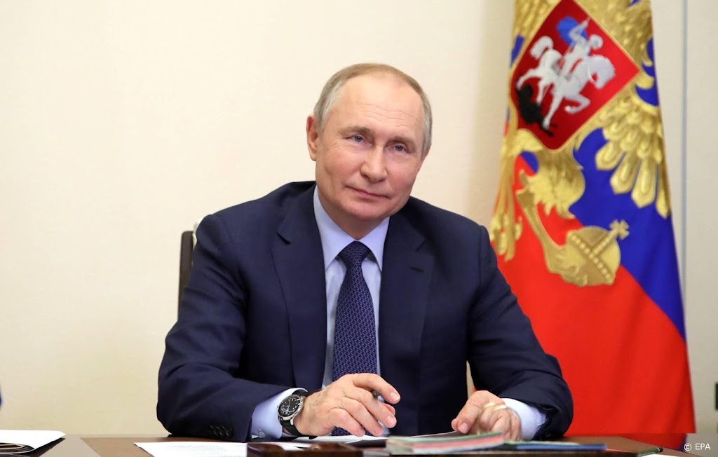 Poetin zegt dat Westen hele Russische cultuur in de ban wil doen