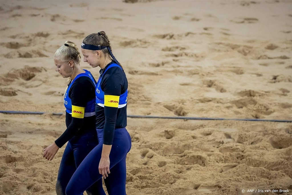 Beachvolleybalsters Stam/Schoon onderuit in kwartfinale Mexico 