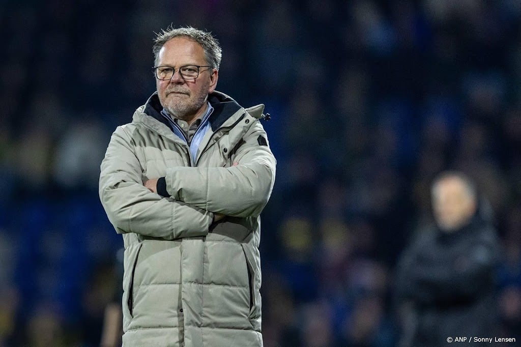 Cambuur-trainer De Jong komend seizoen in Eredivisie assistent