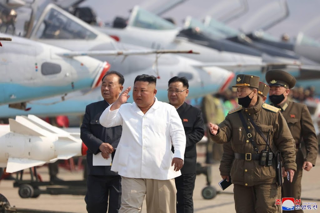 China stuurt team inclusief medische experts naar Noord-Korea