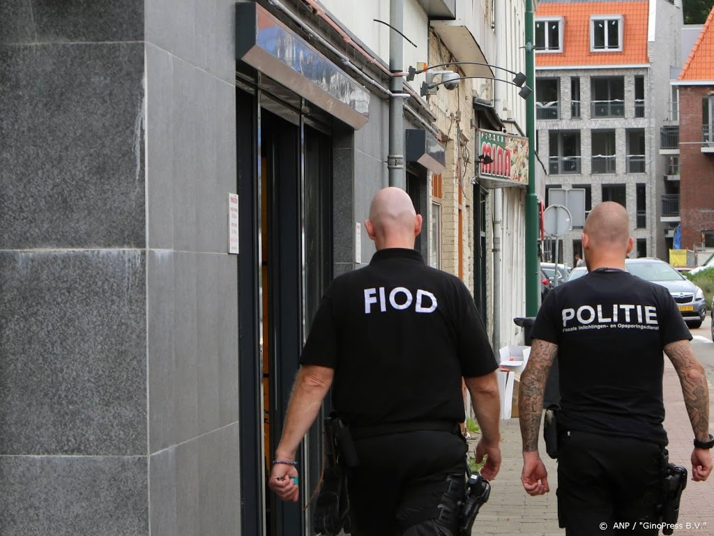 FIOD houdt man aan voor verkopen ondeugdelijke mondmaskers