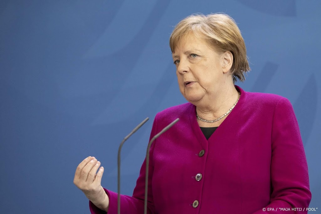 Merkel denkt dat bijdrage aan EU omhoog moet vanwege coronacrisis