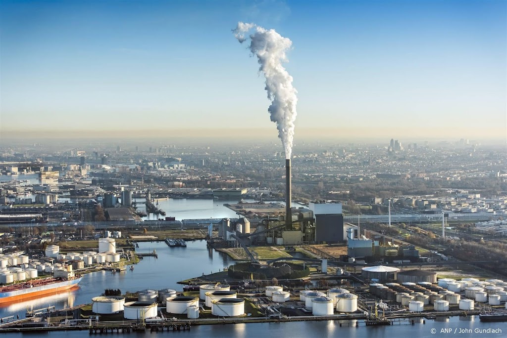 Kolenoverslag flink toegenomen in haven Amsterdam