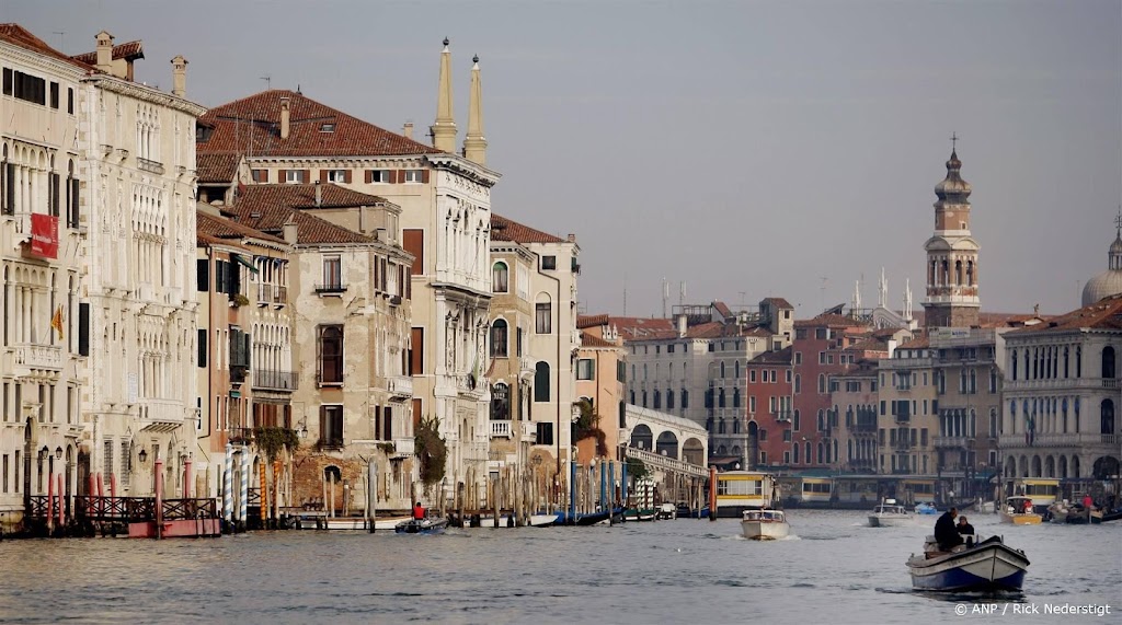 Dagjesmensen in Venetië moeten toegangskaartje tonen 