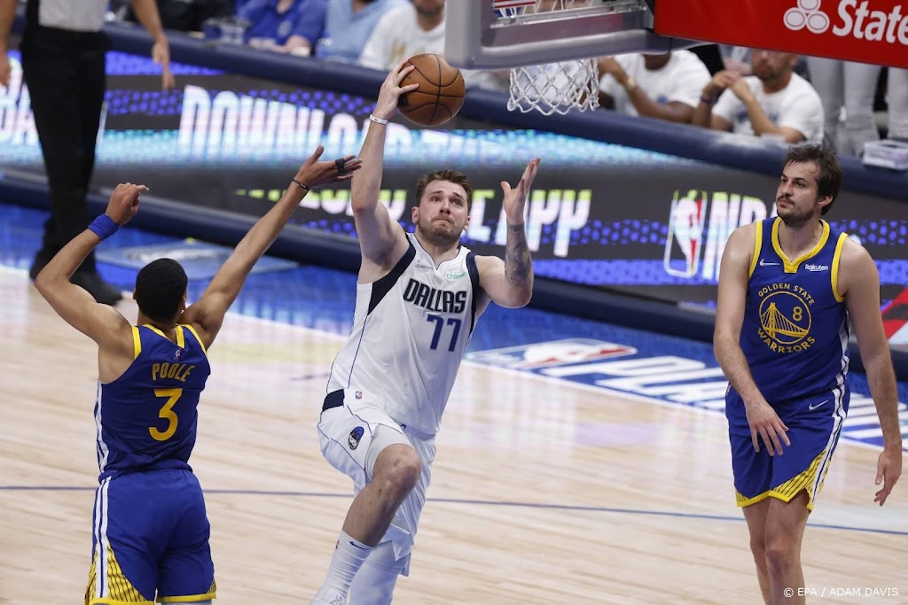 Basketballers Mavericks knokken zich terug in play-offs NBA