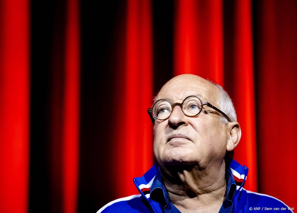 Youp van 't Hek speelt allerlaatste voorstelling