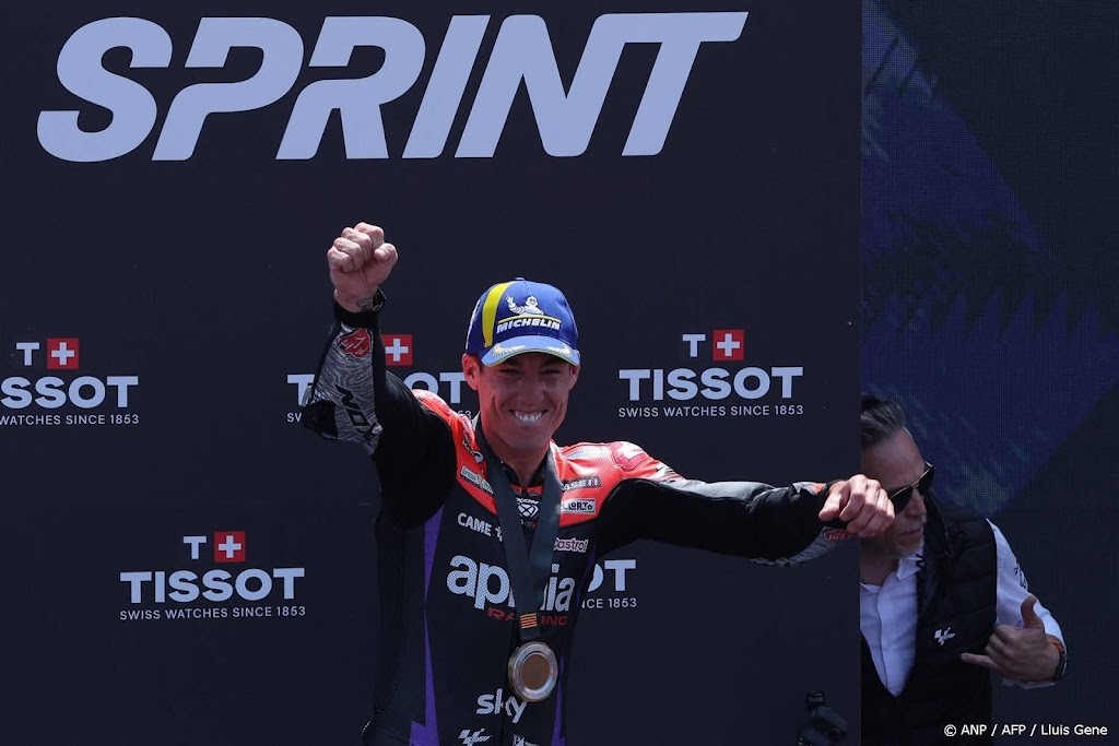 Motorcoureur Espargaró wint sprintrace bij afscheid thuiscircuit