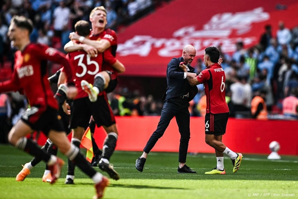 Bekritiseerde trainer Ten Hag wint FA Cup met Manchester United