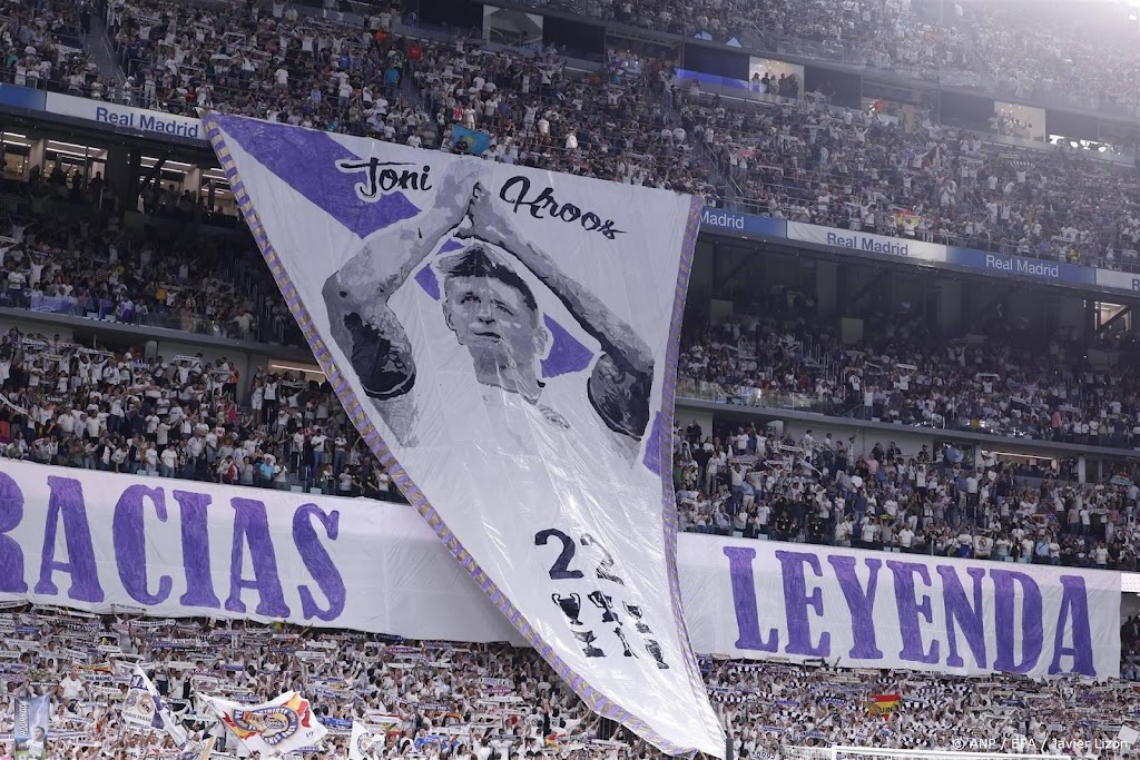 Real Madrid in laatste thuiswedstrijd Kroos gelijk tegen Betis