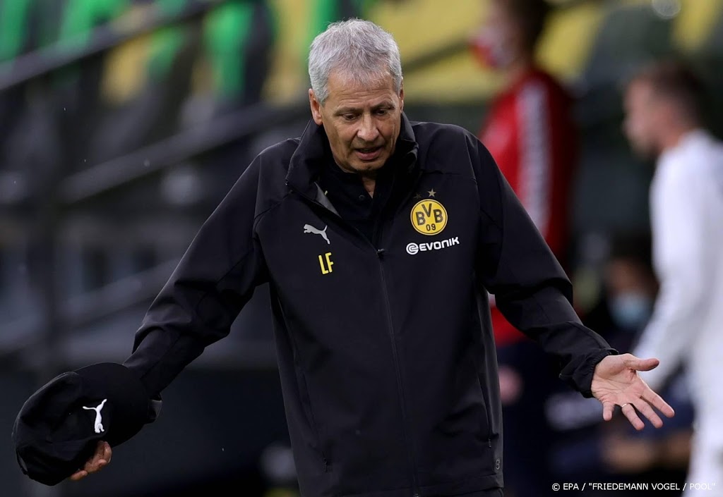 Borussia Dortmund gaat komend seizoen verder met coach Favre
