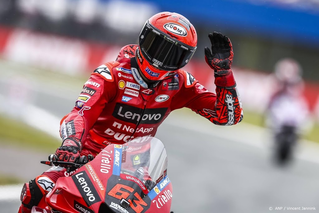Bagnaia pakt pole in MotoGP bij TT Assen in circuitrecord
