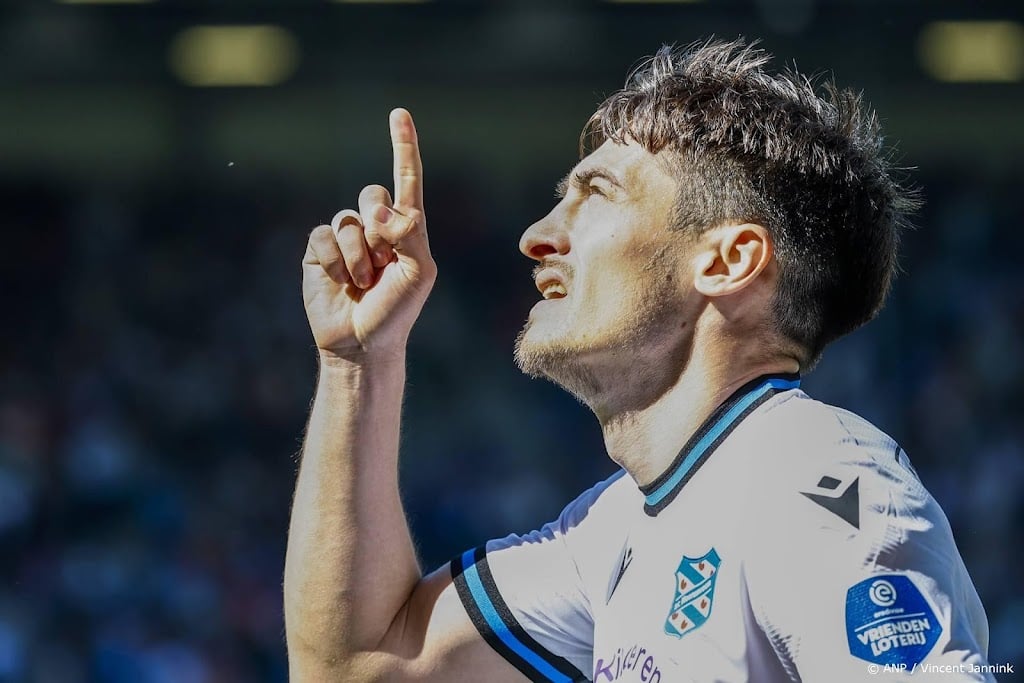 Sc Heerenveen verkoopt aanvaller Nicolaescu aan Maccabi Tel Aviv