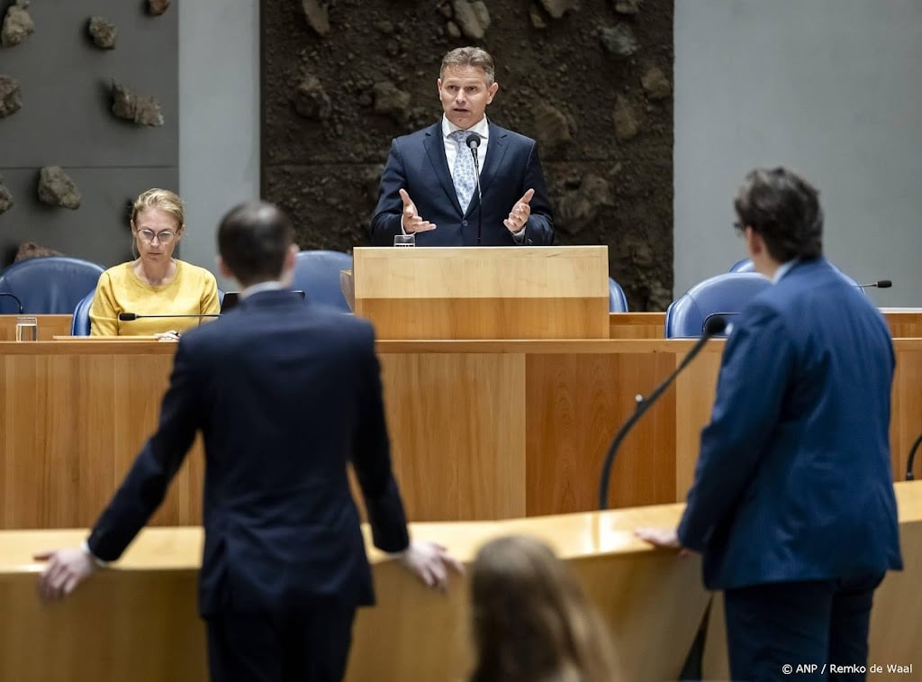 Staatssecretaris kiest nog geen voorkeursoptie Moerdijk