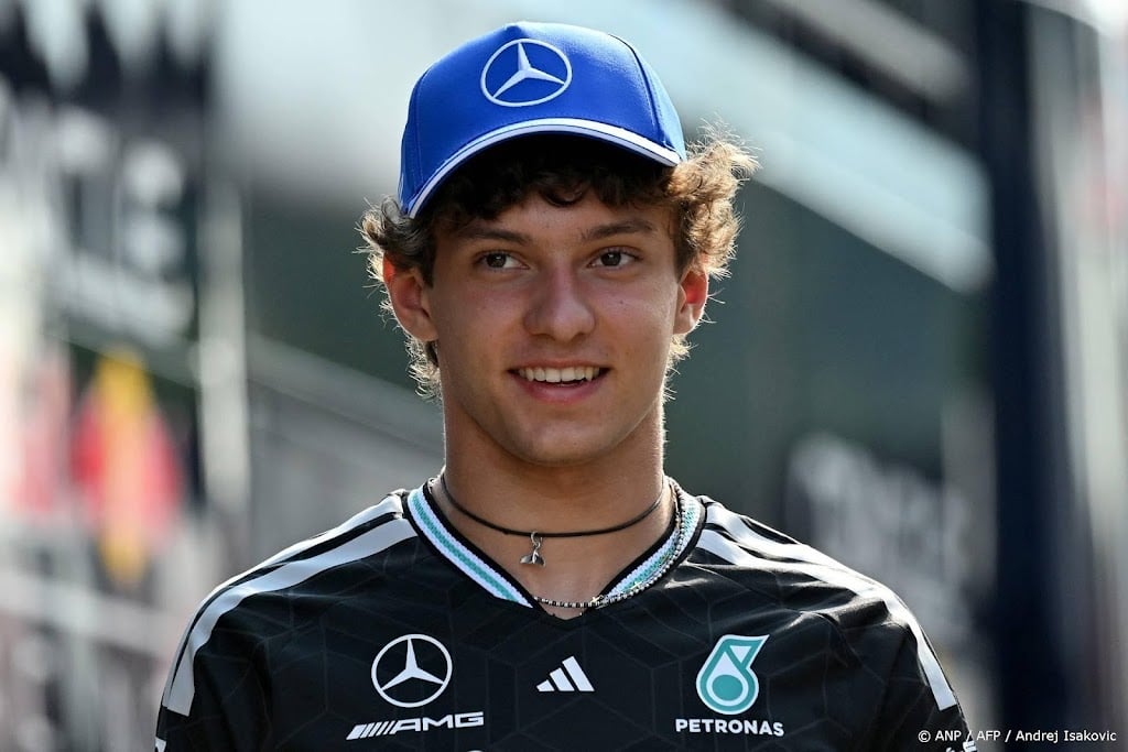 Mercedes dreigt met teamorders voor Antonelli en Russell