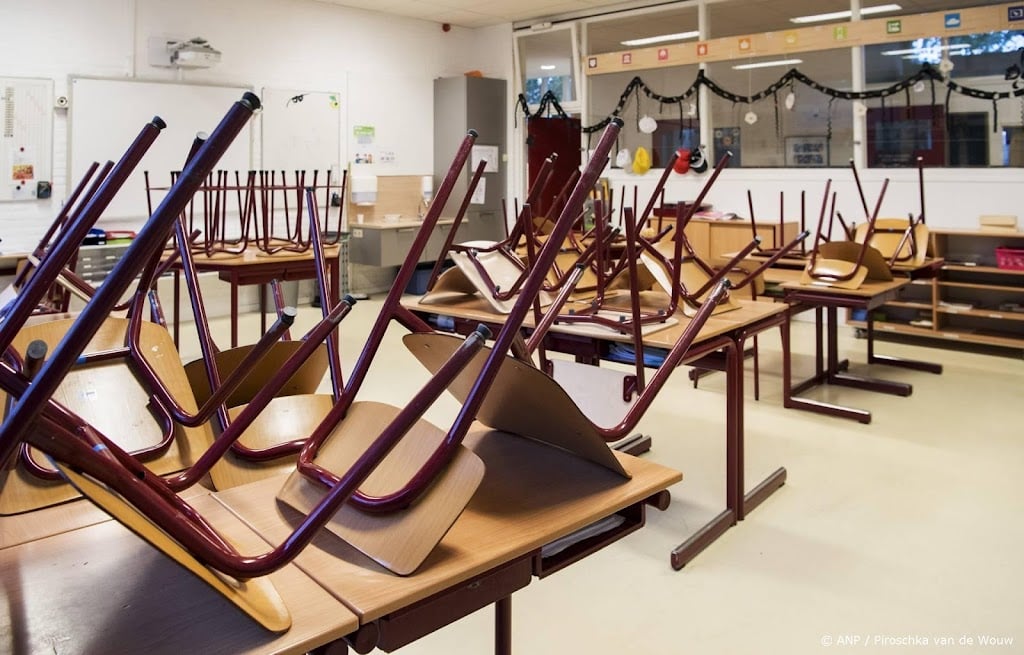 Scholen schrappen vrijdag lessen vanwege hitte