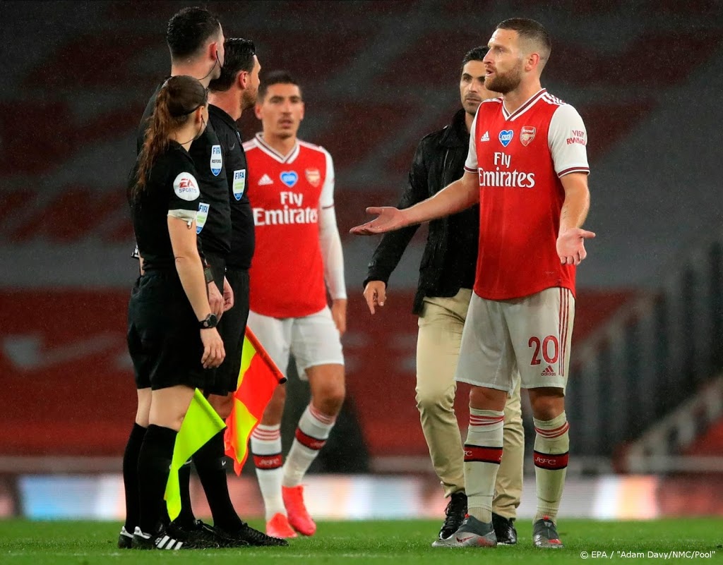Arsenal mist Mustafi in finale FA Cup