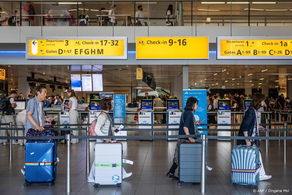 Schiphol verwacht dit jaar bijna 70 miljoen reizigers