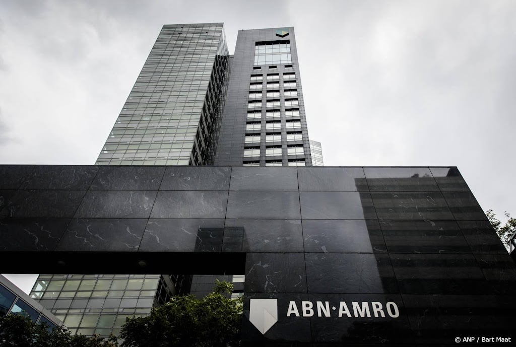 Verkleining belang in ABN AMRO levert Staat bijna 1,6 miljard op