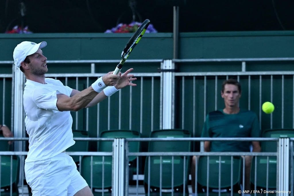 Tennisser Van de Zandschulp loopt finale Kitzbühel mis