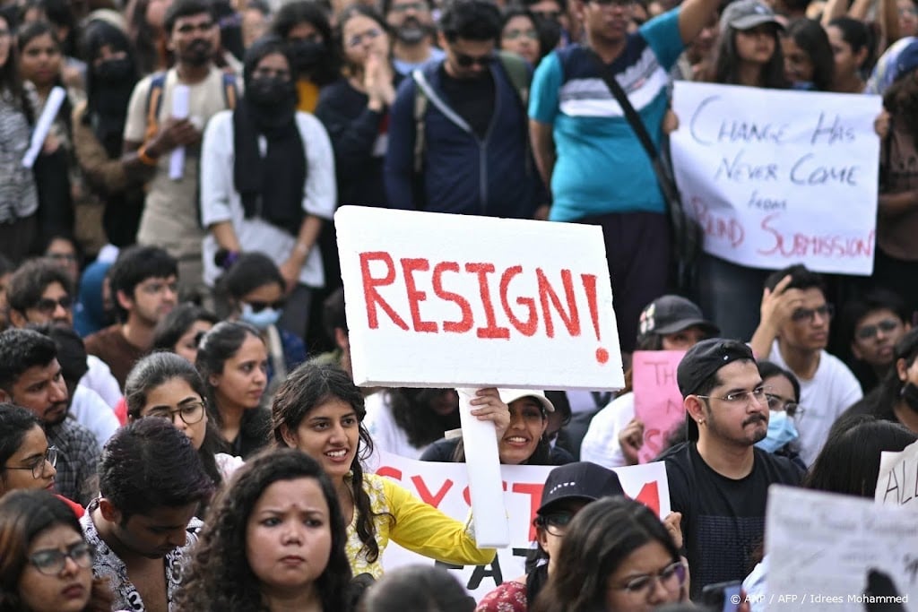 Indiase onderwijsminister stapt op na aanhoudende demonstraties