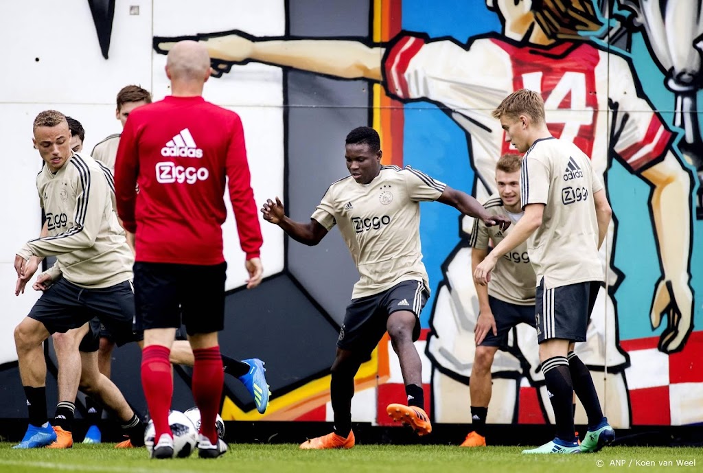 Ajax laat 'miskoop' Bandé naar Frankrijk gaan