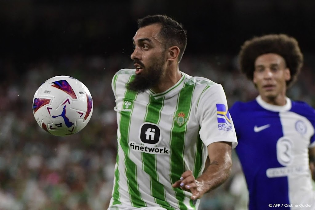 Voetballer Iglesias niet meer in Spaanse ploeg na omstreden kus
