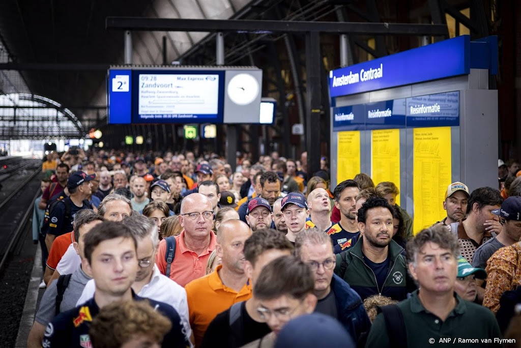NS vervoert na afloop eerste F1-dag tienduizenden mensen