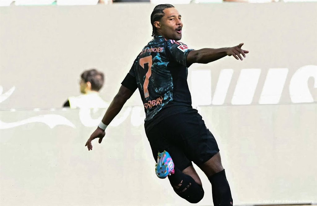 Bayern begint dankzij late goal Gnabry met zege aan Bundesliga
