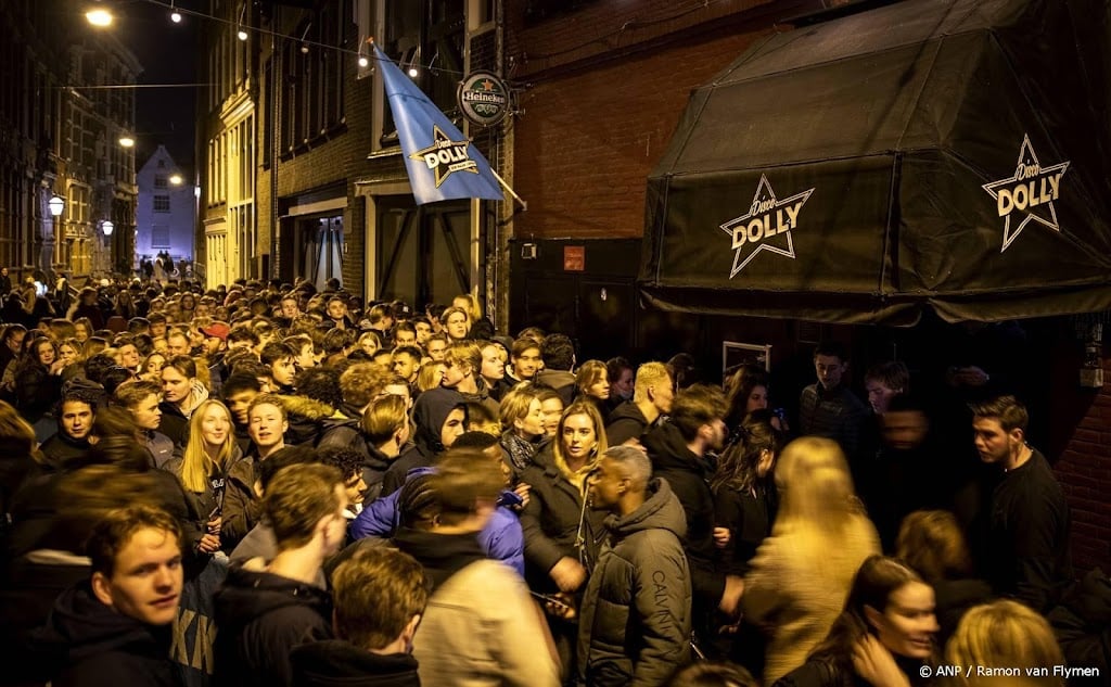 Amsterdamse nacht vraagt aandacht voor geweld tegen vrouwen