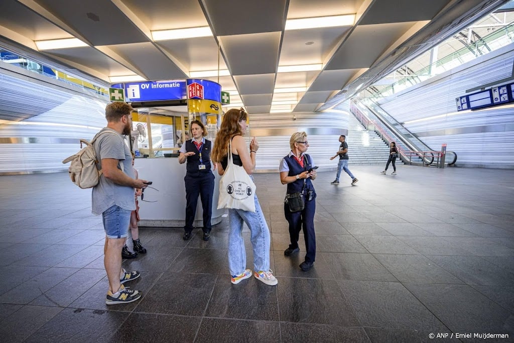 Treinverkeer rond Zwolle nog uren ontregeld door koperdiefstal 