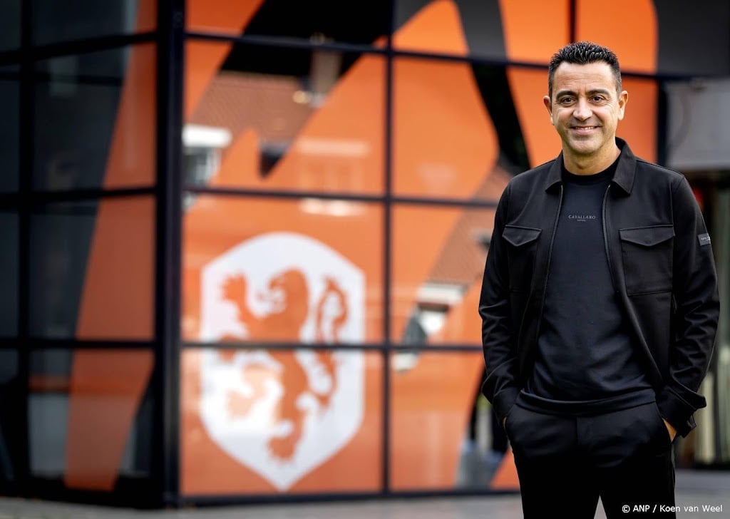 Xavi wil bij Oranje met maximaal vier verdedigers spelen