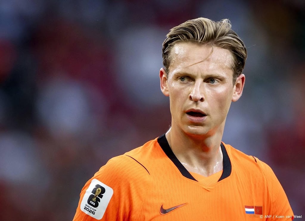 Xavi vindt Frenkie 'fundamenteel' voor zijn voetbalfilosofie