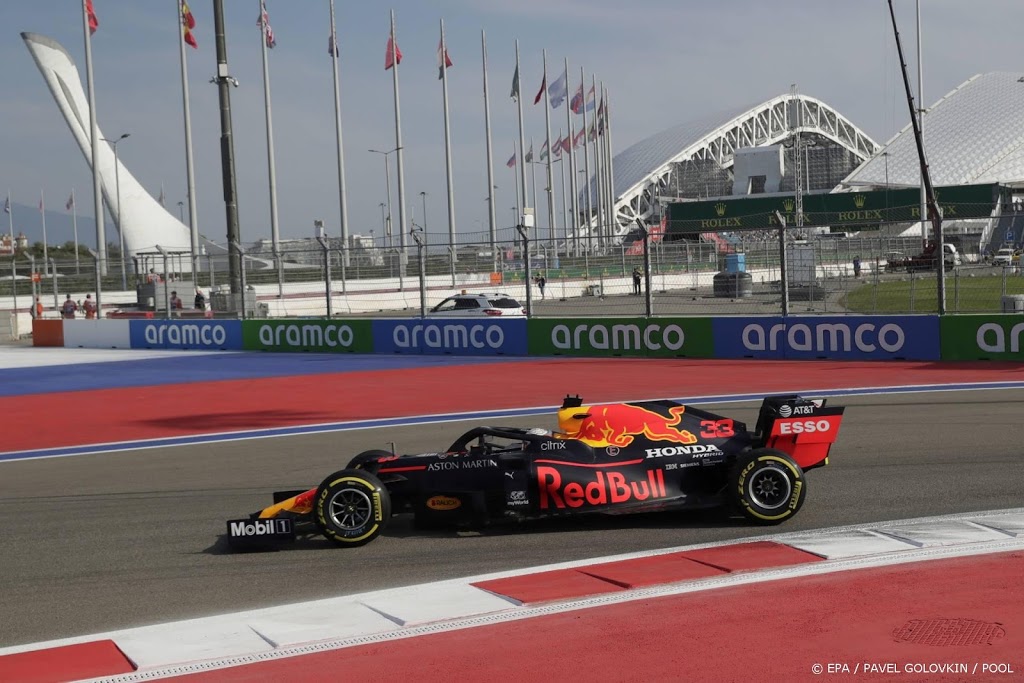 Verstappen zevende in tweede training Rusland