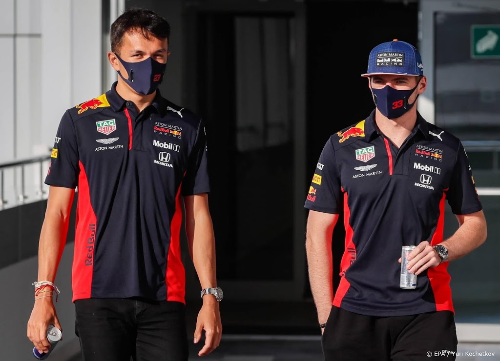 Red Bull wil door met Albon naast Verstappen