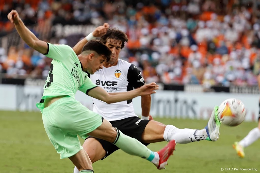 Valencia speelt gelijk mede dankzij doelman Cillessen 