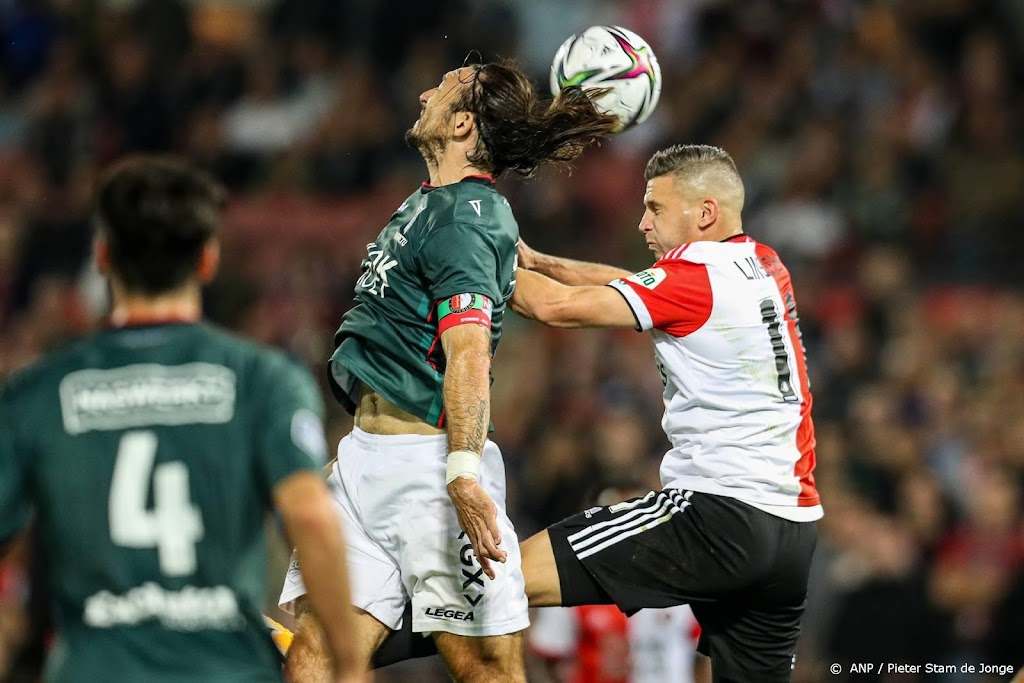 Feyenoord verslaat NEC met 5-3 na achterstand van 3-2
