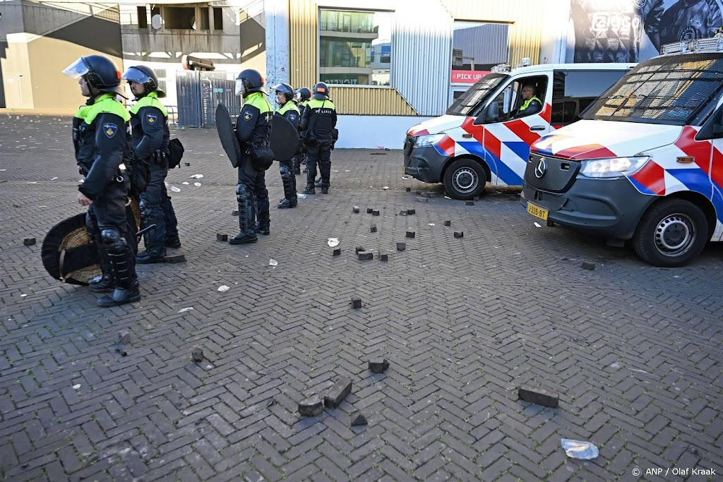 Ajax zwijgt over aard van maatregelen voor duel met FC Volendam  